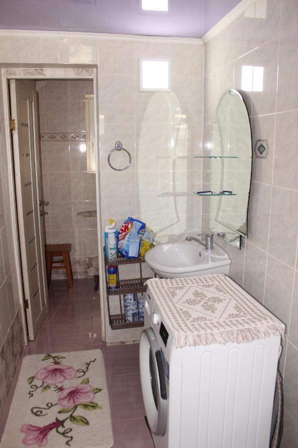 Guest House Jamal Naryn Экстерьер фото