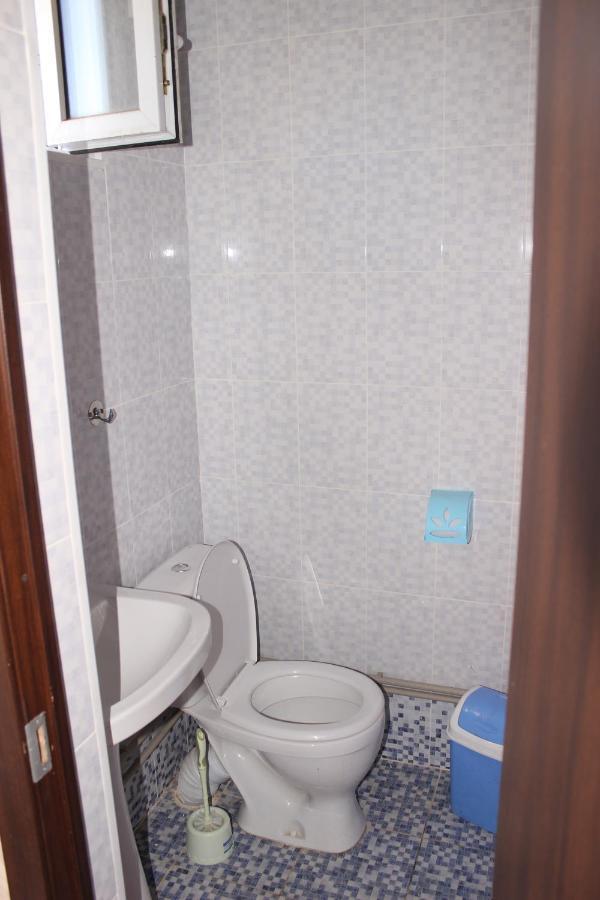 Guest House Jamal Naryn Экстерьер фото