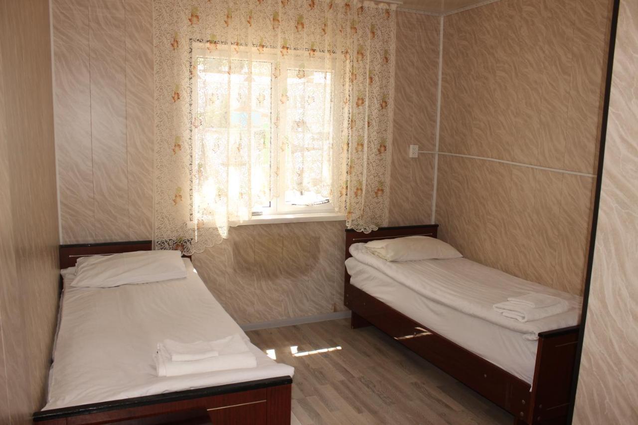 Guest House Jamal Naryn Экстерьер фото