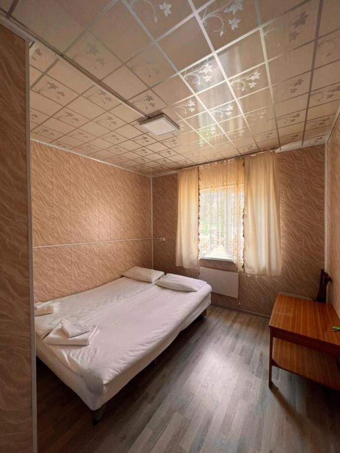 Guest House Jamal Naryn Экстерьер фото